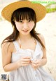 Yui Minami - Wifebucket Girl Bigboom